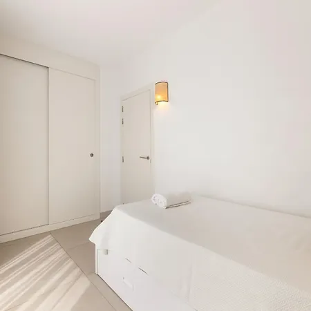 Altos Nisa 3b By Escape