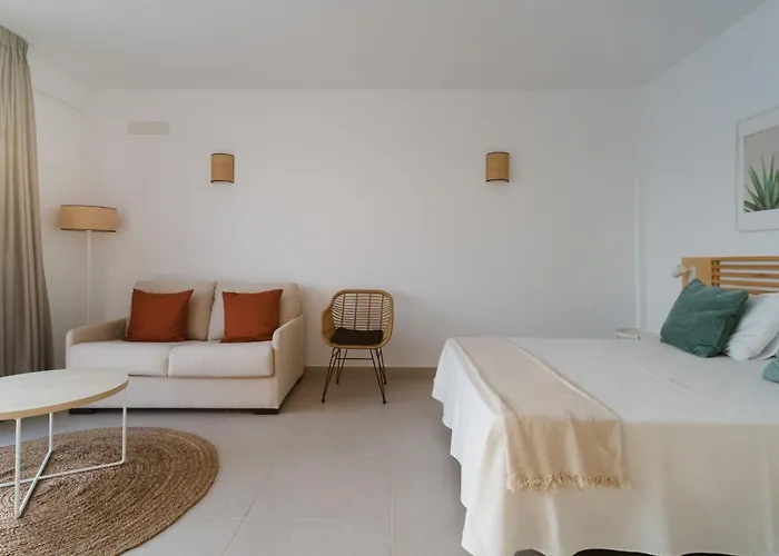 Villa Altos Nisa 3b By Escape *