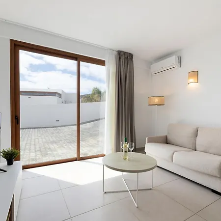 Altos Nisa 3b By Escape Villa *